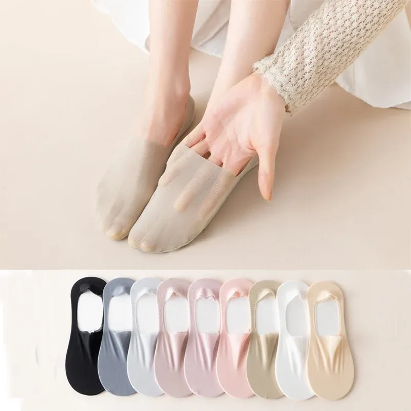 Thin No Show Socks - comfortable invisible socks for everyday wear